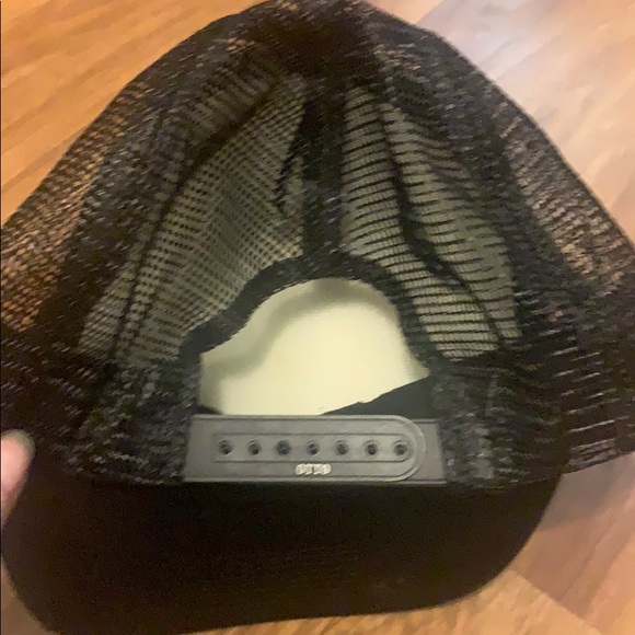 Hat - Picture 4 of 4